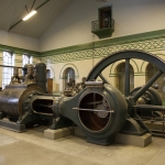 En stor maskin som ska rena vatten.